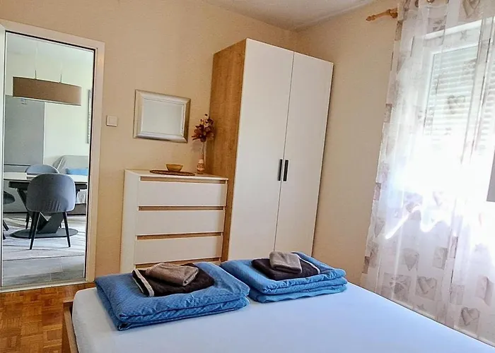 Apartments Zara- Zd